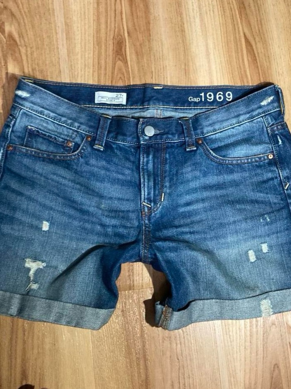 Gap 1969 jean shorts